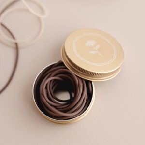 Maschenkabel in Creme & Braun